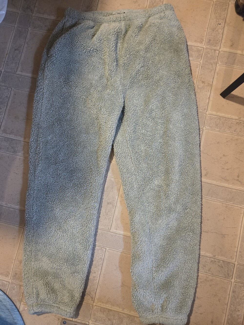 Men's Sherpa Fleece Joggers in Light Sage — Cozy Casual Sweatpants